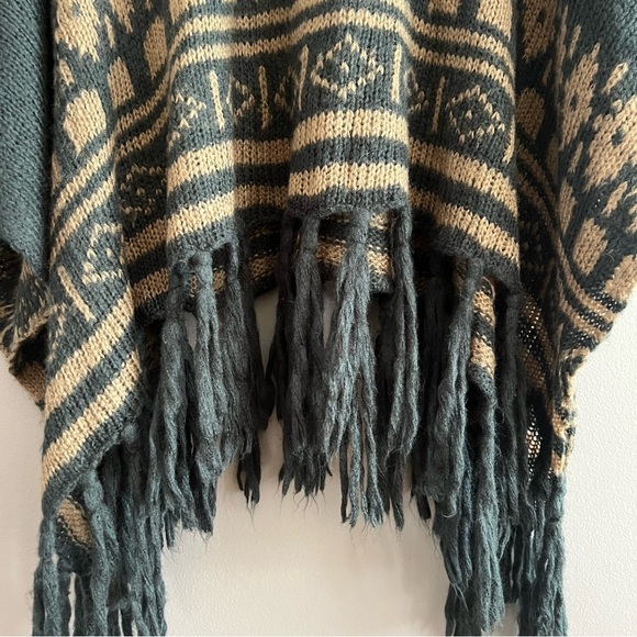 Wooden Ships Cowl Neck Poncho Sweater Womens Mohair Wool Blend Fringe Black X/S - Picture 3 of 11
